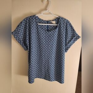 Beautiful business casual shirt